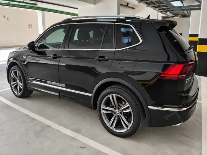 Volkswagen Tiguan Allspac R-line 350 TSI 2.0 4X4 2019
