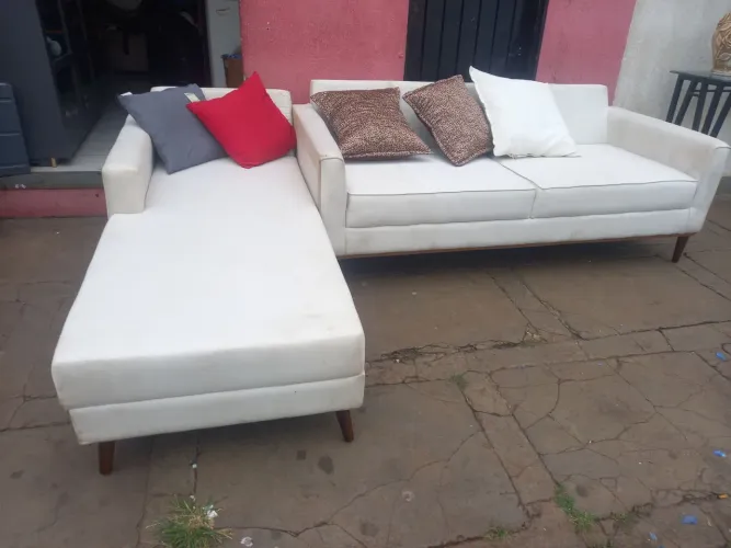 Sofá com 2 peças 680.00 entrego *