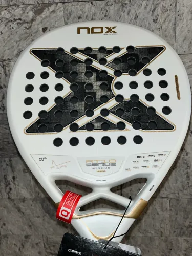 Raquete de Padel AT10 GENIUS 12K Alum XTREM 2026