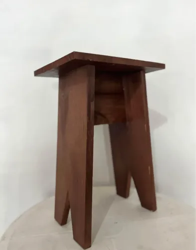 Banqueta de Madeira