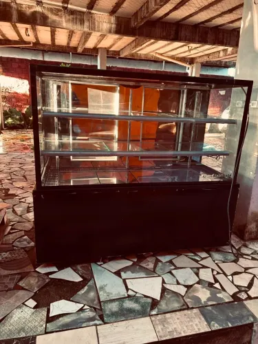 Vitrines para renovar o seu negocio 