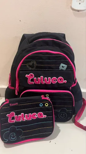 Kit mochila e estojo Luluca