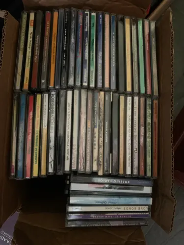 Coleção de discos CDs disco música mpb rock clássico