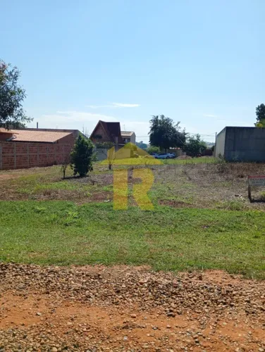 Terreno à venda no Condomínio Residencial Park Borá II em Mendonça-SP, com 300m² de área!