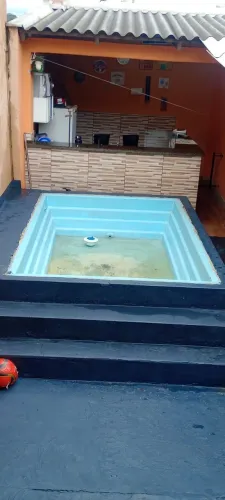 Piscina de fibra de vidro 