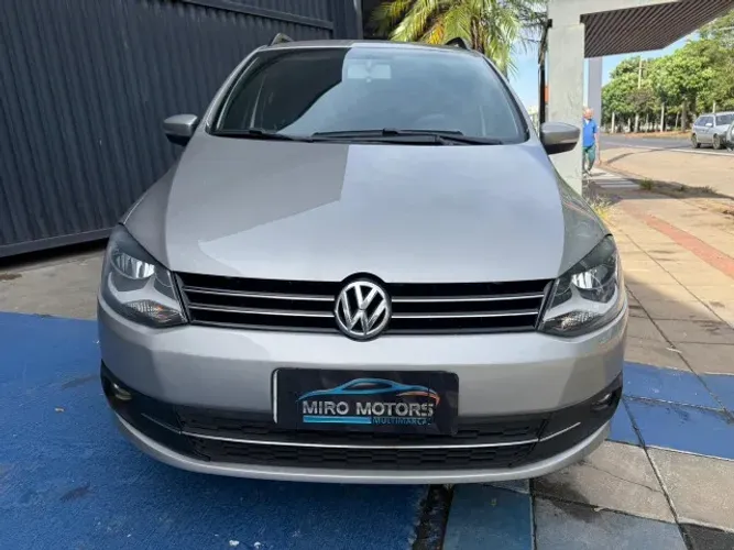 Volkswagen Spacefox 1.6/ 1.6 Trend Total Flex 8V 5P 2013