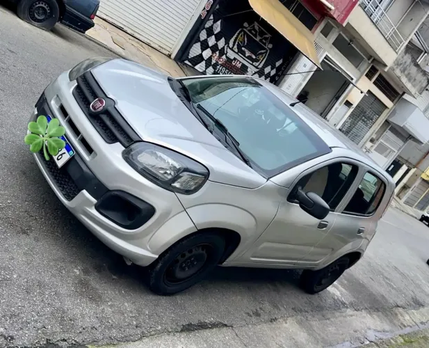 Fiat Uno Drive 1.0 Flex 6V 5P 2018