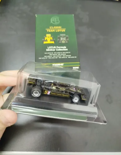 Carrinho Lotus Special F1 Valvoline -1:64