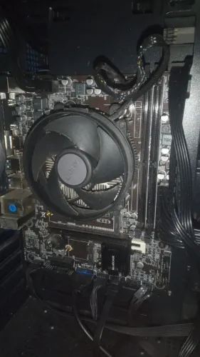 Placa mãe AMD A320 Bluecase + Caixa
