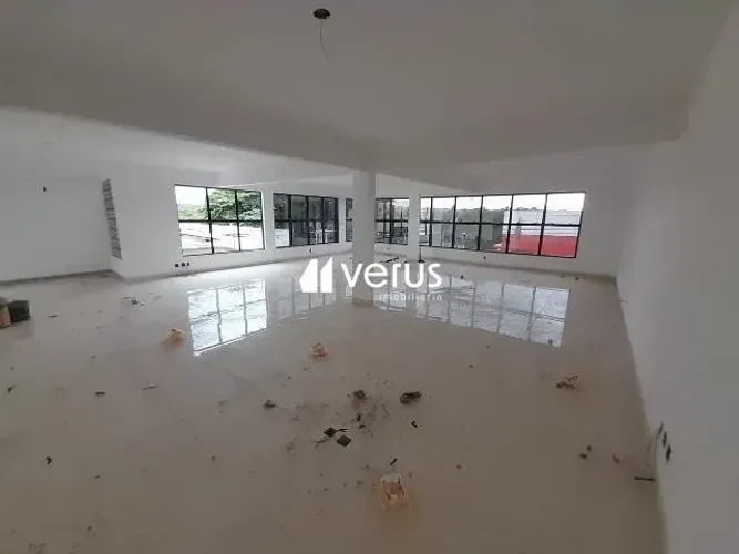 PREDIO COMERCIAL para aluguel, 10 vagas, CIDADE JARDIM - Uberlândia/MG