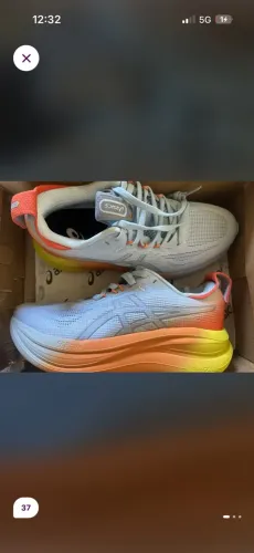 Tênis asics nimbus 28 Tamanho 37