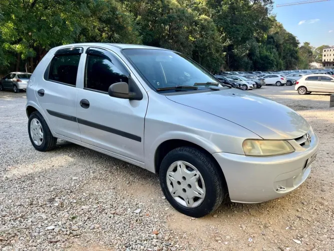Chevrolet Celta 1.0/ Super 1.0 MPFI VHC 8V 5P 2004