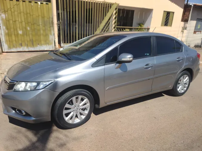 Honda Civic Sed. Lxl/ LXL SE 1.8 Flex 16V Aut. 2013
