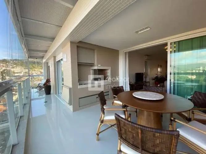 Apartamento com 3 dormitórios à venda, 289 m² por R$ 5.000.000,00 - Agronômica - Florianóp