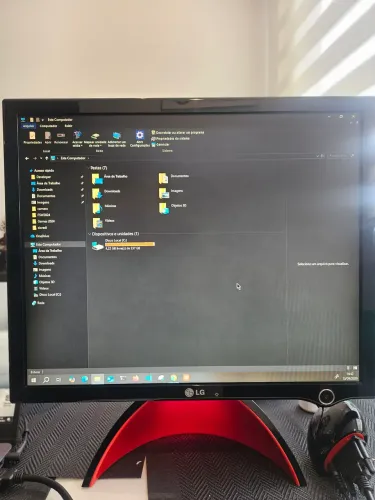 Monitor LG 19 - Fantasy Series L1900J