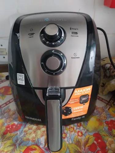 Vendo essa fritadeira elétrica Mondial AFN-40-BI Family 4L