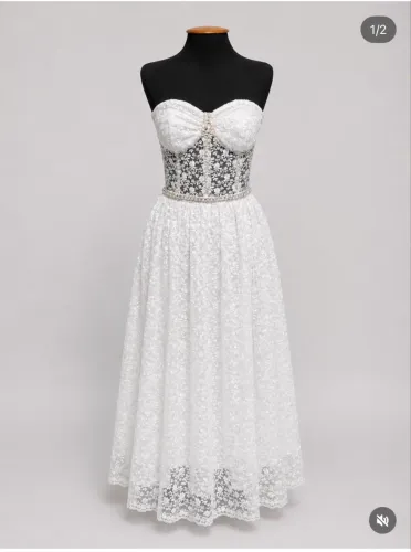 Vestido Branco Florido Fabuloso