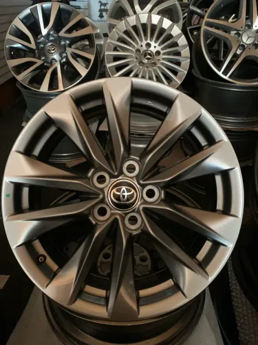 Roda aro 17 5x114 Original Toyota Corolla Cross