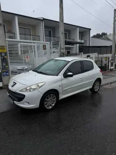 Peugeot 207 XS 1.6 Flex 16V 5P Aut. 2010
