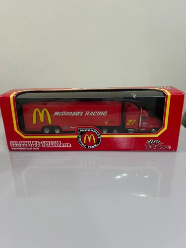 Miniatura Caminhao McDonalds 1:64 caixa Original