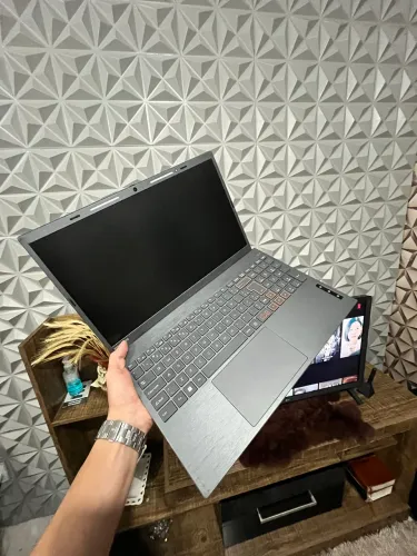 Vendo notebook positivo