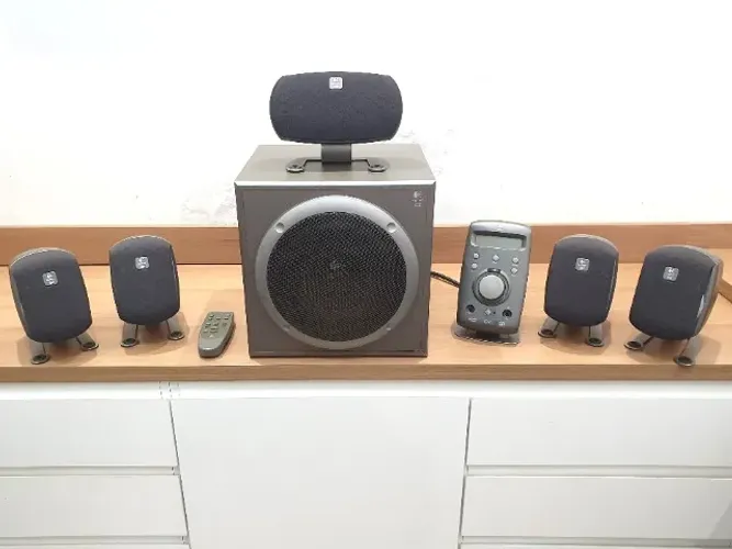 Home Theater Logitech Z-680 5.1 500W RMS!