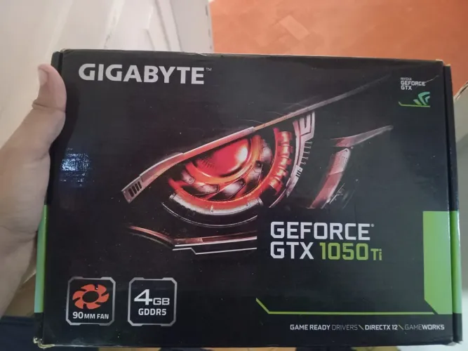 gtx 1050 ti (leia a descrição)