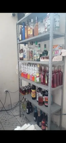 Espetinho e mercearia tapiraí turvo