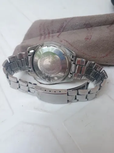 Relógio ? Seiko 6119 preto