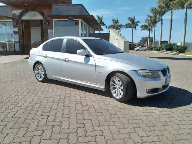 BMW 325I A 2009