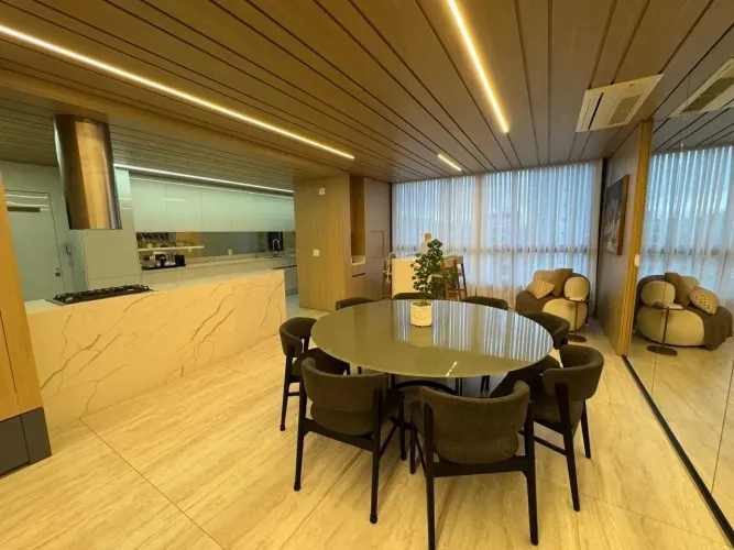 Apartamento 100% mobiliado com vista da Serra do Mar no bairro Santo Antônio em Joinville/