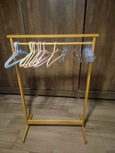 ARARA DE ROUPA TRAVE