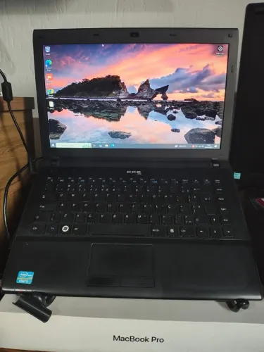 Notebook CCE Iron 787P Processador i7 240 Armazenamento 10GB Memoria Windows 10 e Office