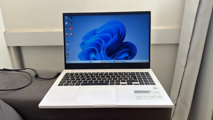 NOTBOOK SAMSUNG  CORE I3 10 GERAÇÃO