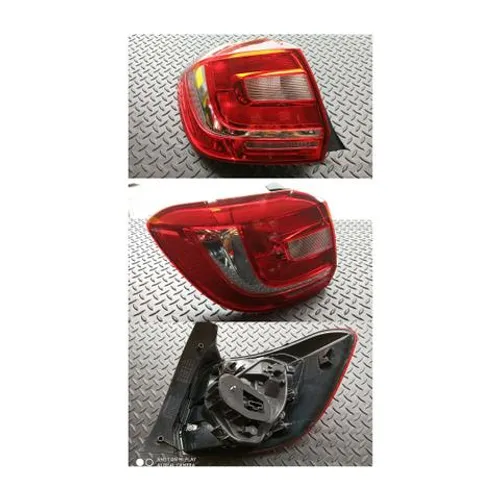 Renault Sandero lanterna traseira 2016