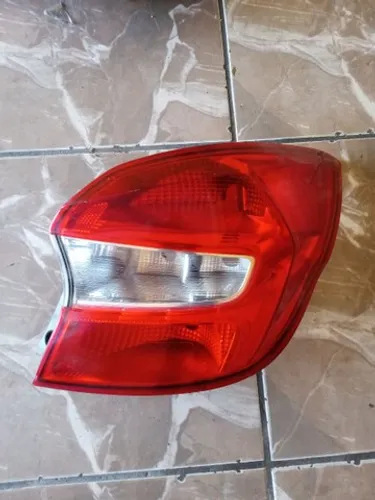 Lanterna traseira direita Ford Ka 2019 2020(pra recuperar)