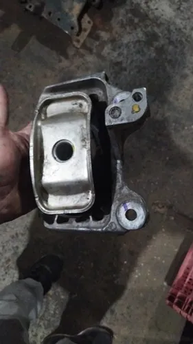suporte motor da doblo 