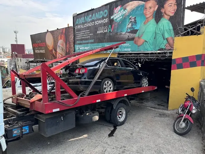 Sucata passat pra retirada de peças 2010