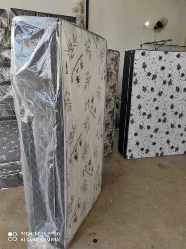 Cama box casal/solteiro conjugada em oferta