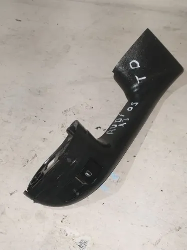 Moldura botão vidro traseiro direito Audi A3 2005 4p