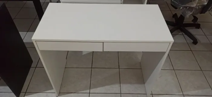 Mesa 90cm para escritório 