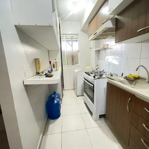 OPORTUNIDADE!! Apartamento térreo no Totalville 2