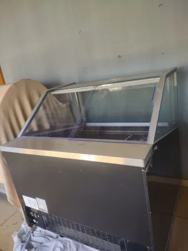 Vitrine Expositora GELOPAR 12 Cubas para Gelato