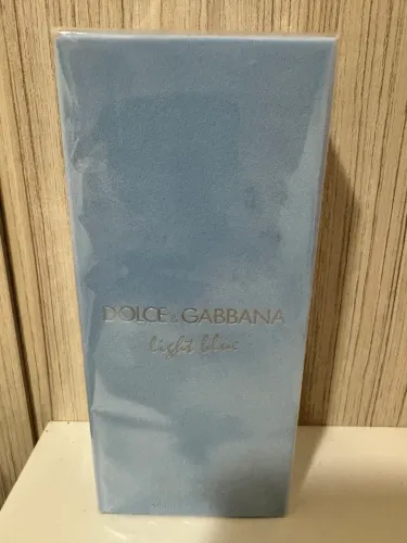 PERFUME DOLCE&GABBANA LIGHT BLUE FEMININO EAU DE TOILETTE 200ml