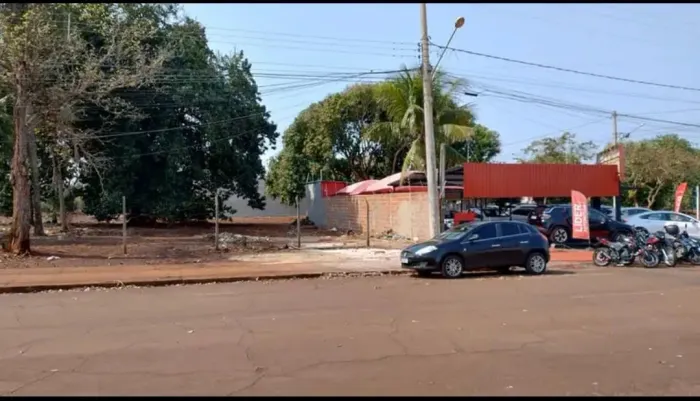 Vendo terreno na Cel Ponciano, aceito troca por terreno em condomínio (seguro, unique,)