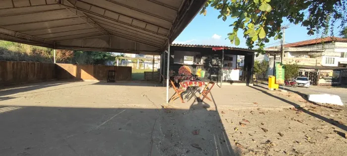 Baú 7 metros (lanchonete )