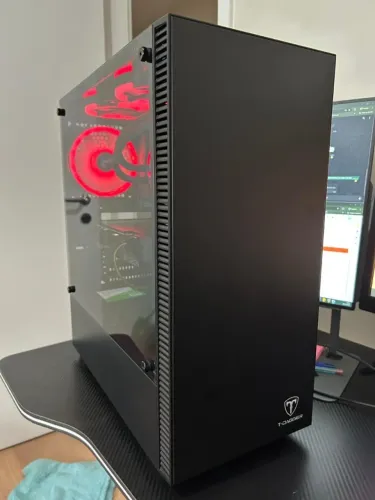 Pc Gamer Ryzen 5 5600x, Rx 7600, Memória 32GB 3200mhz, SSD M.2 512gb