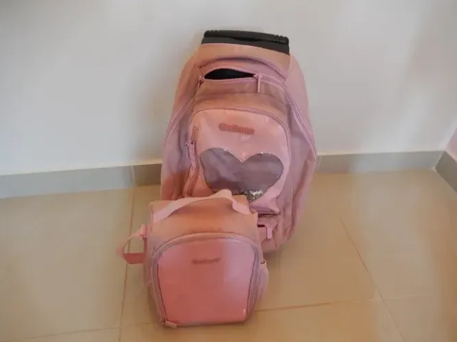 Mochila Escolar Com Rodinhas, Lancheira e estojo Xtrem