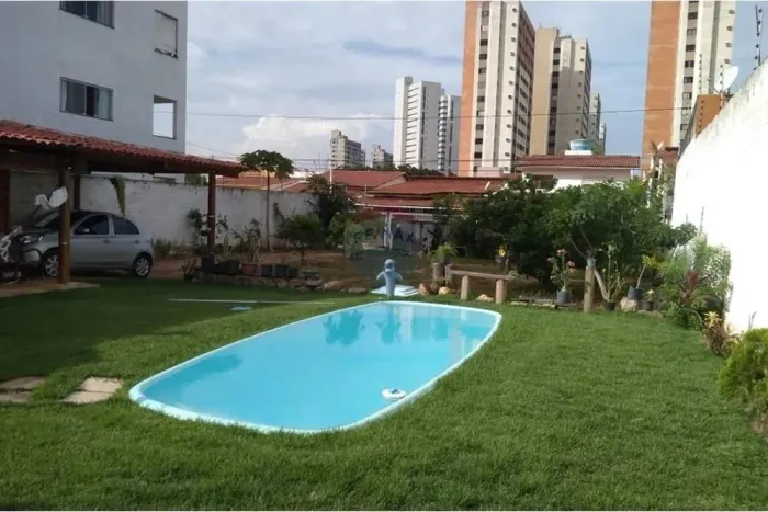 Casa com piscina e um quarto para locação em Nova Parnamirim - Cidade Verde  RN