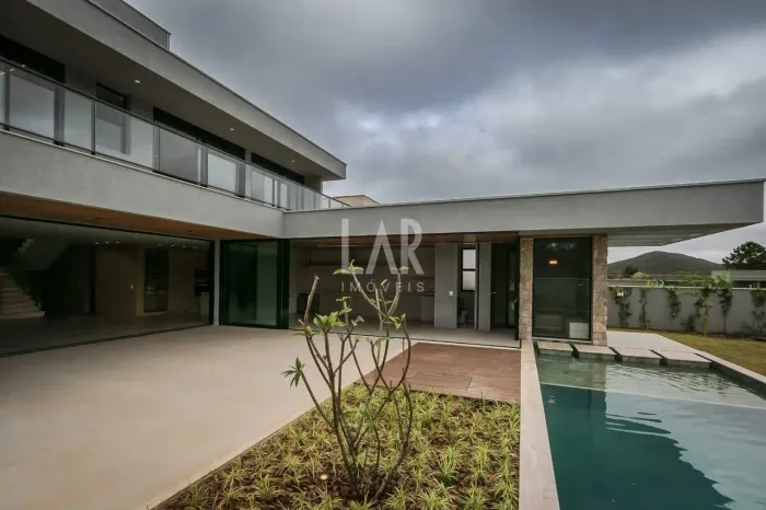 Casa em Condomínio à venda, 4 quartos, 2 suítes, 4 vagas, Alphaville Lagoa dos Ingleses - 